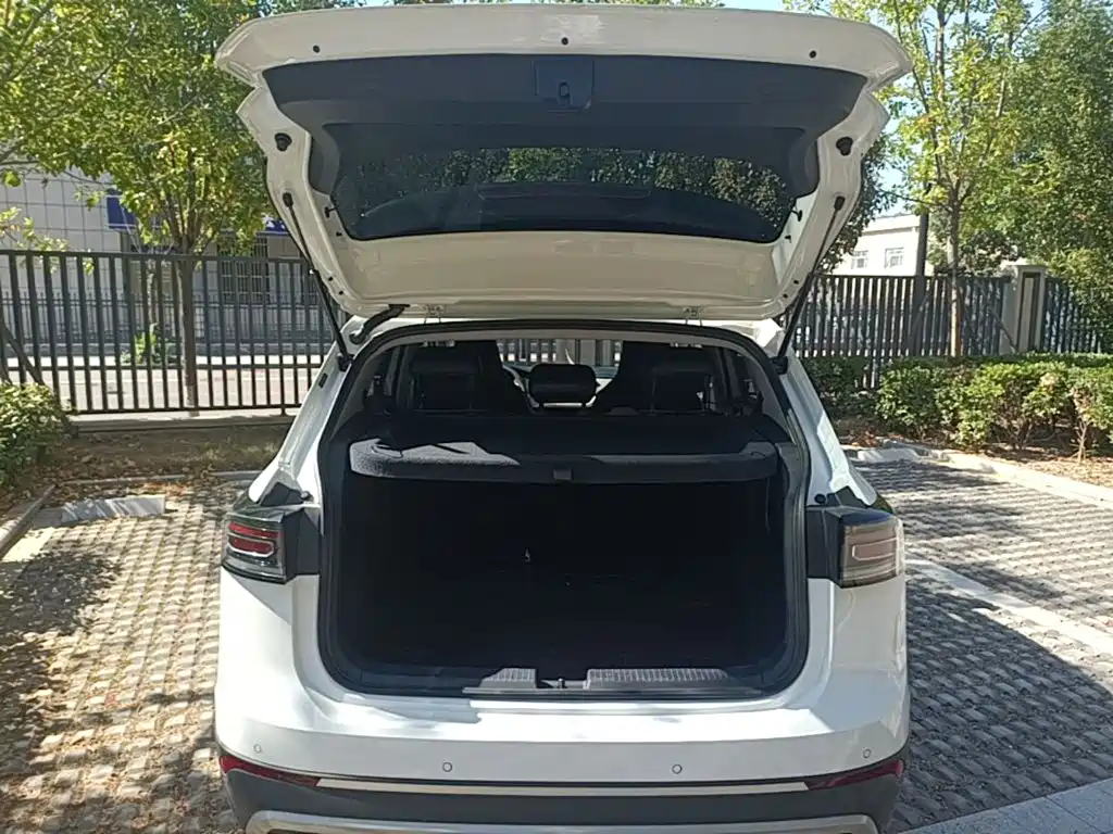 Volkswagen Tharu — миниатюра 15