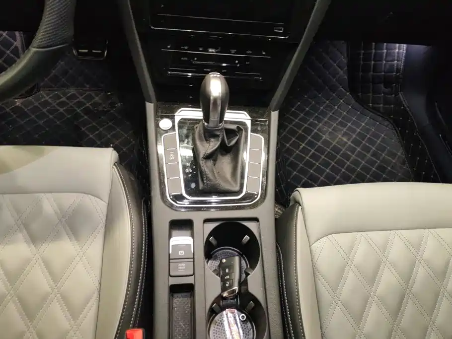 Volkswagen Magotan — миниатюра 16