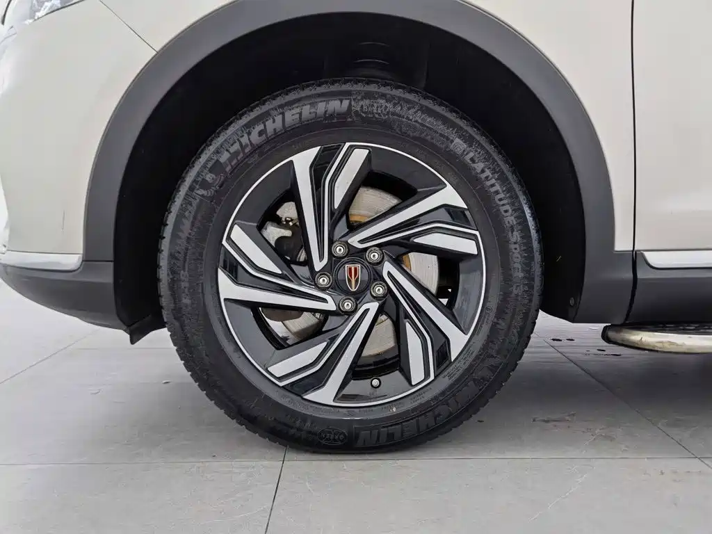 Hongqi Hongqi HS5 — миниатюра 17