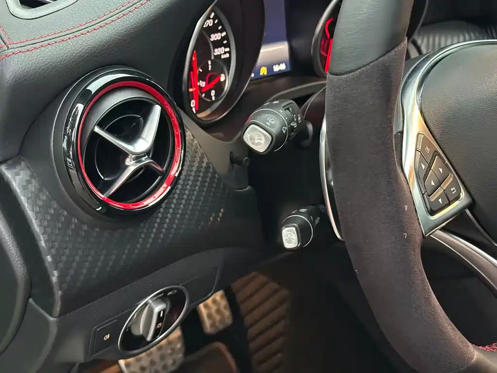 Mercedes-Benz A-Class AMG (Import) — миниатюра 9