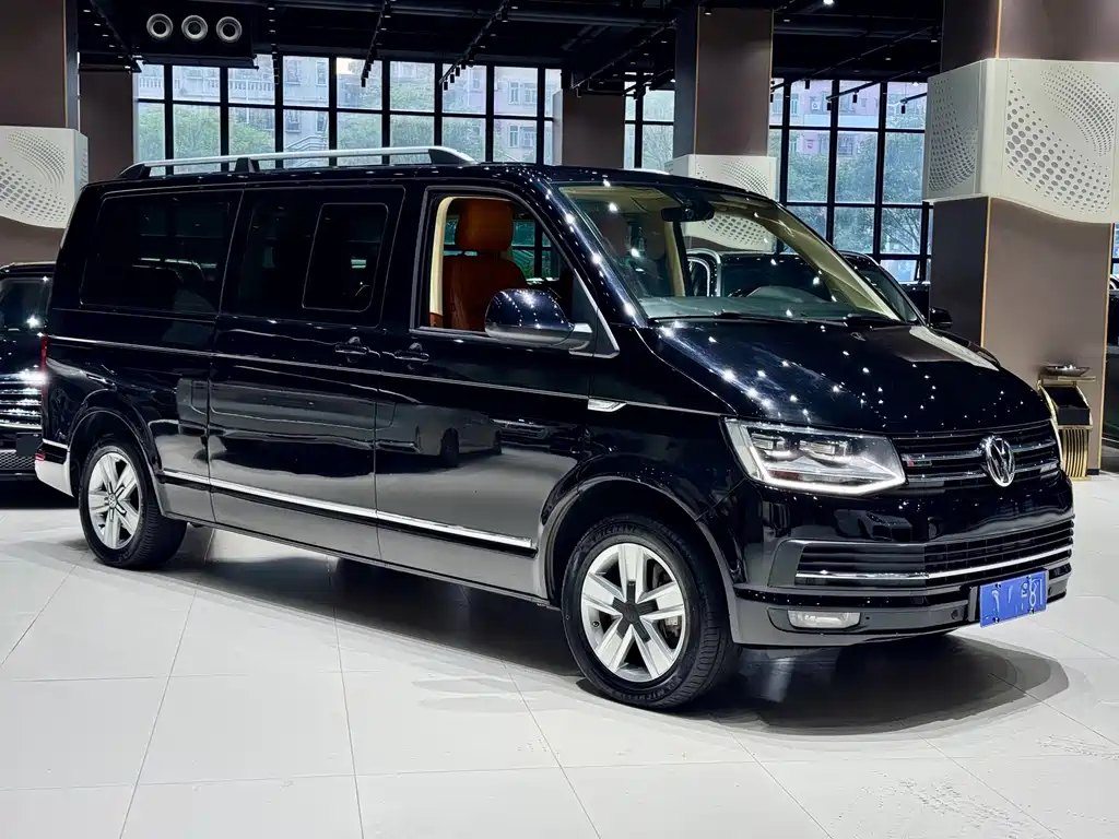 Volkswagen Caravelle — миниатюра 3