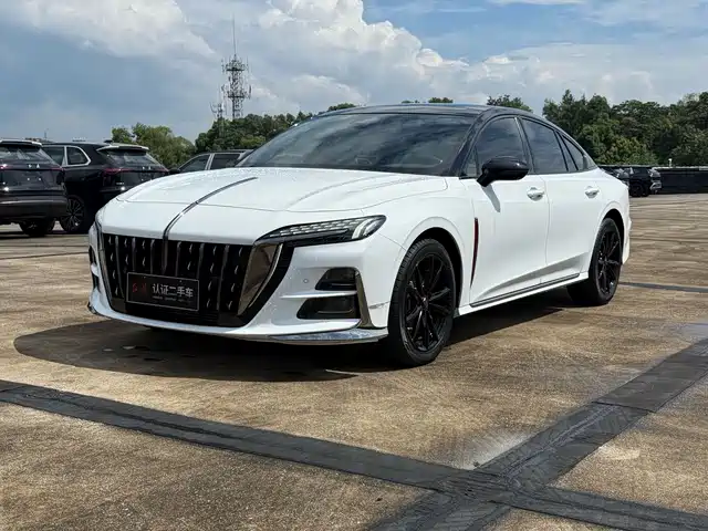 2024 Hongqi H6