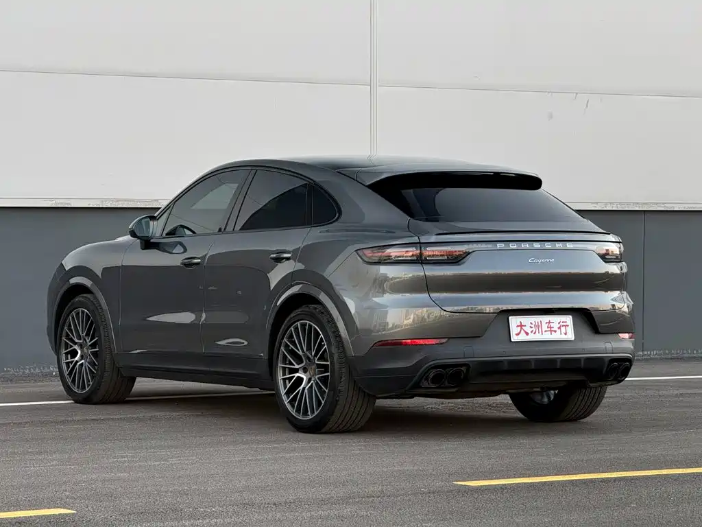 Porsche Cayenne — миниатюра 8