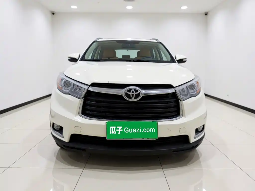 Toyota Highlander — миниатюра 2