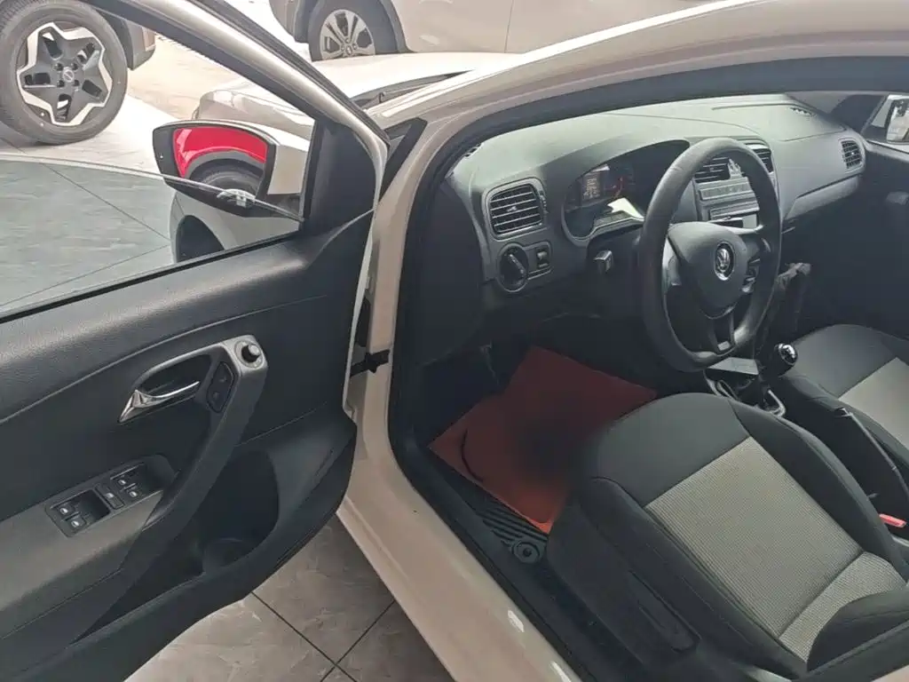 Volkswagen Polo — миниатюра 16