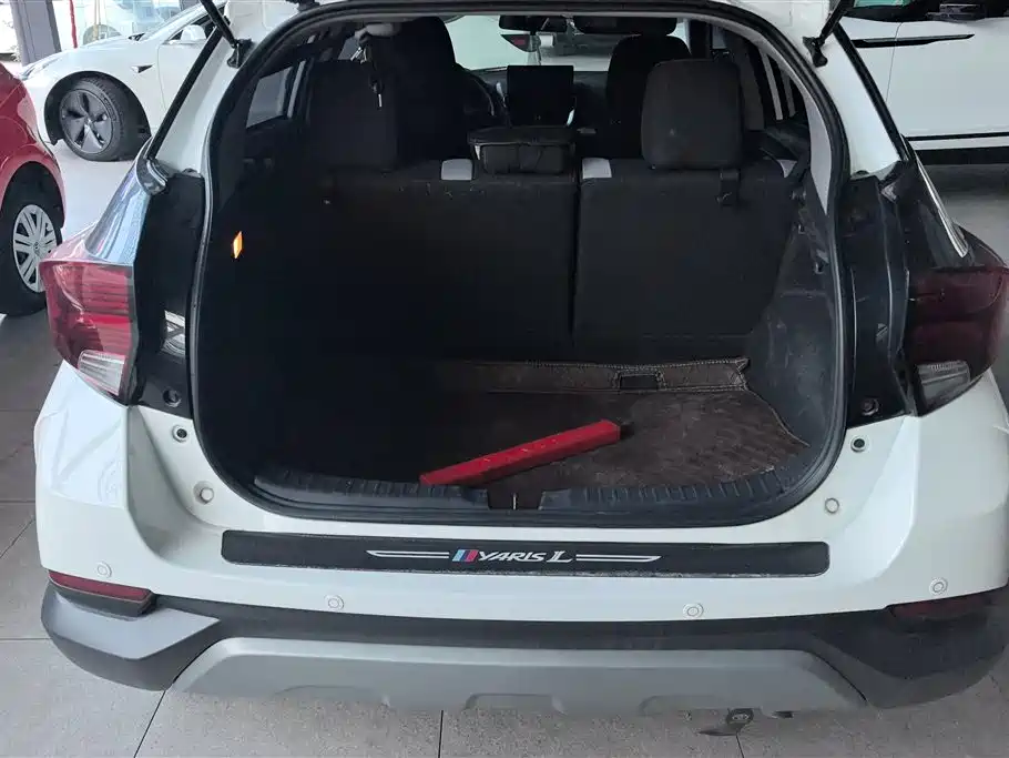 TOYOTA YARIS L ZHIXUAN