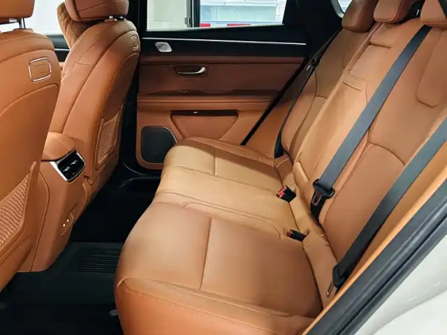 AITO ASK THE WORLD M5