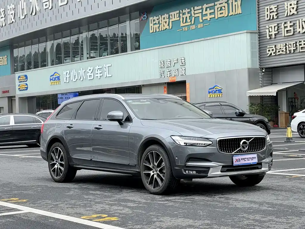 Volvo V90 2020 Cross Country T5 AWD