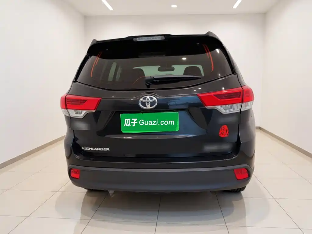Toyota Highlander — миниатюра 3
