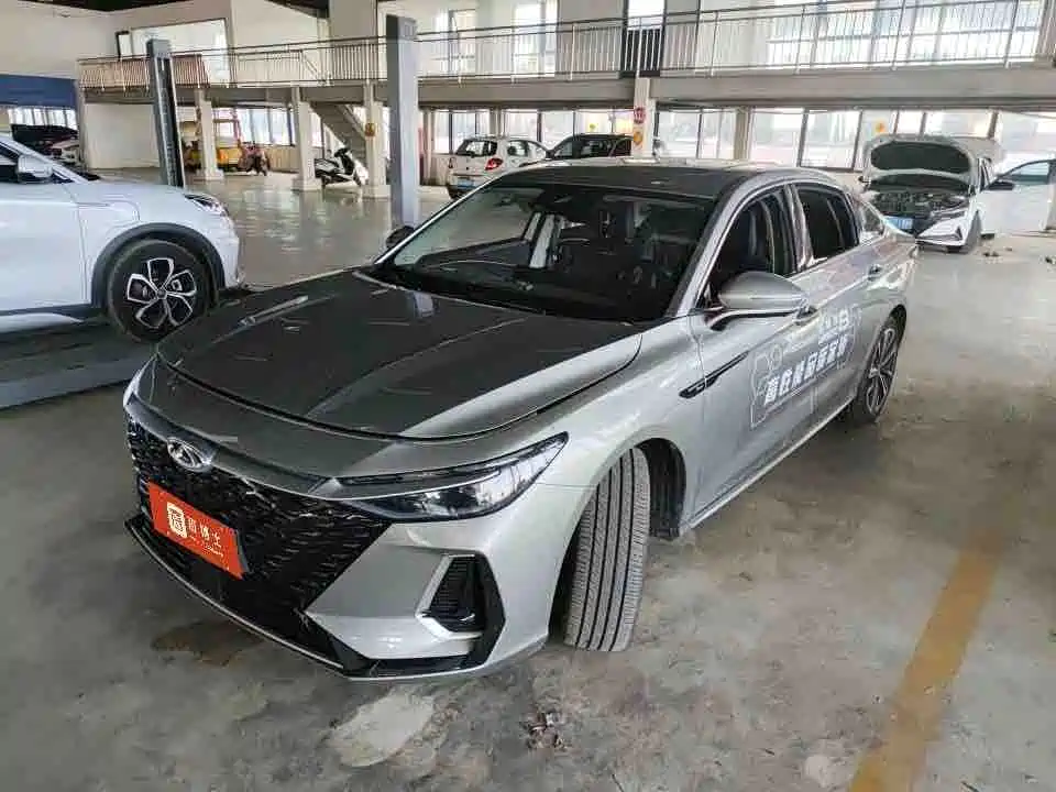 Chery Arrizo 8