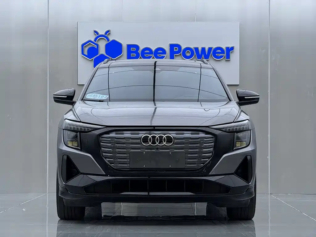 Audi Q5 e-tron 2022 40 e-tron