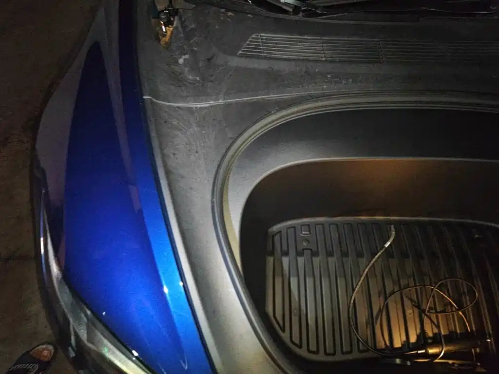 Tesla Model 3 — миниатюра 21