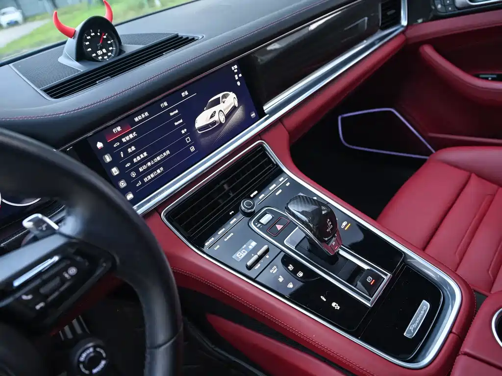 Porsche Panamera — миниатюра 12