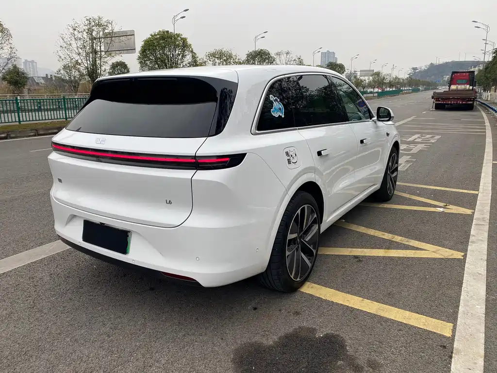 Li Auto IDEAL L6