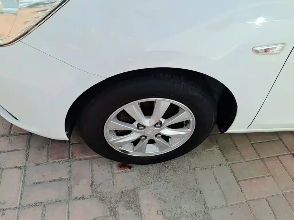 Chevrolet Sail — миниатюра 23