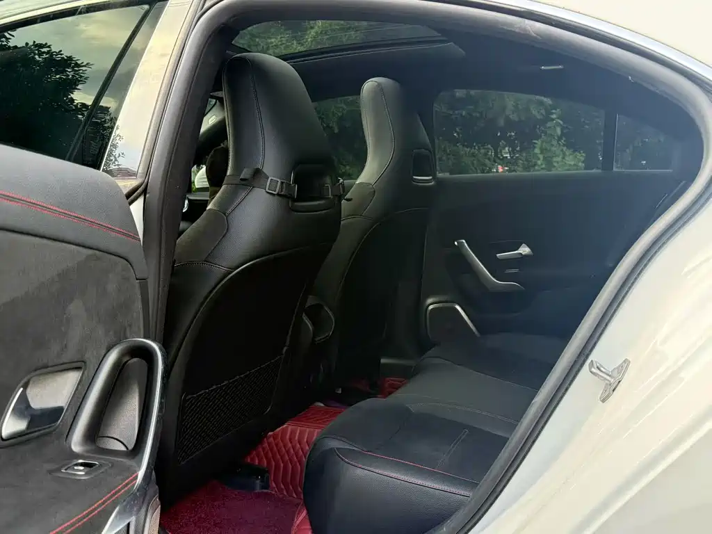 Mercedes-Benz CLA (Import) — миниатюра 5