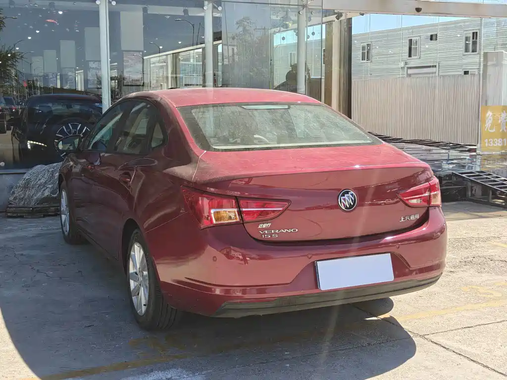 Buick Verano — миниатюра 14