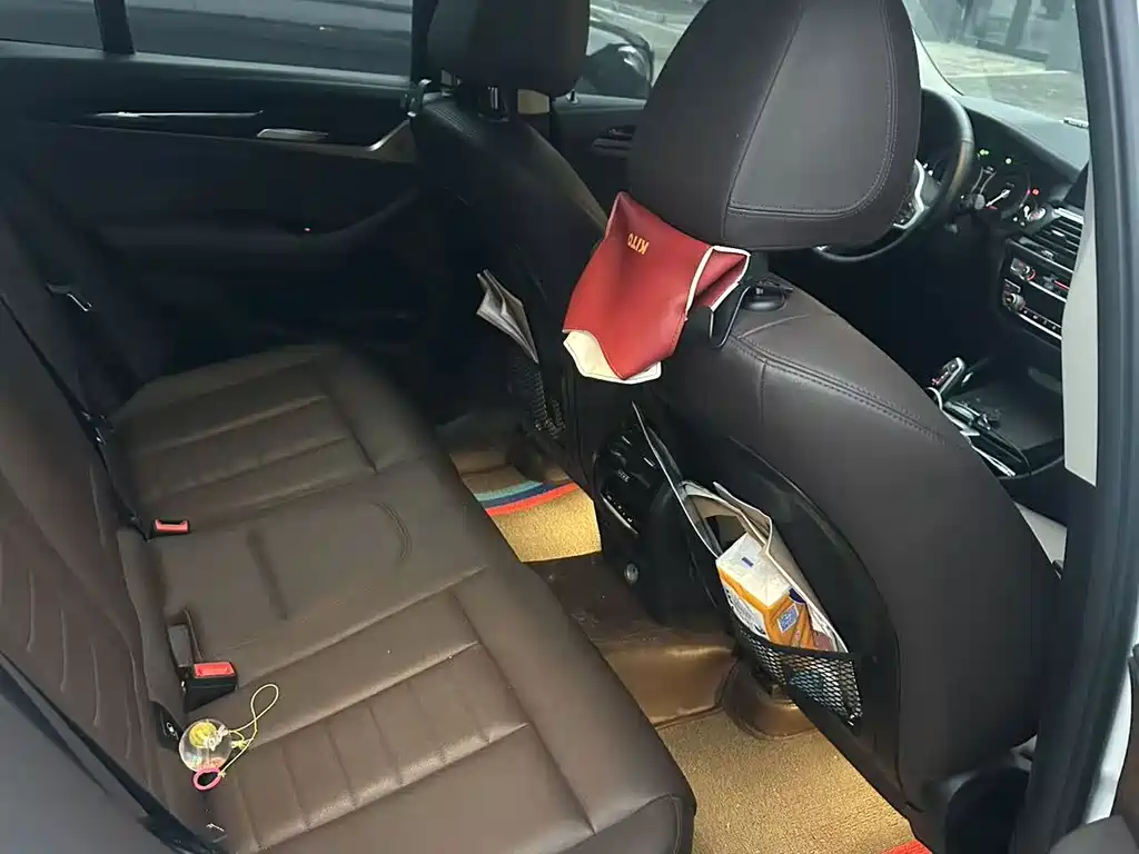 BMW X3 — миниатюра 8