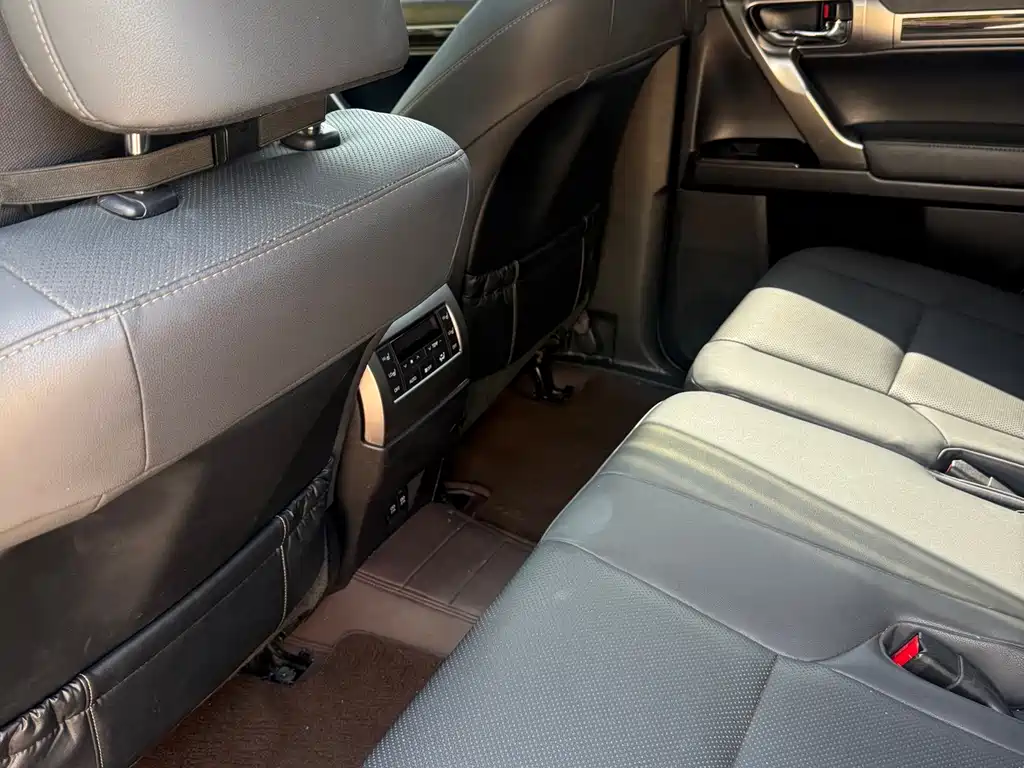 Lexus GX — миниатюра 7