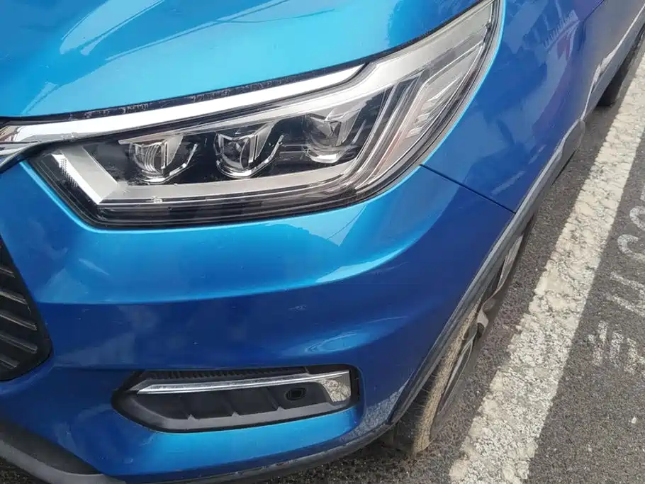 BYD Yuan EV — миниатюра 5