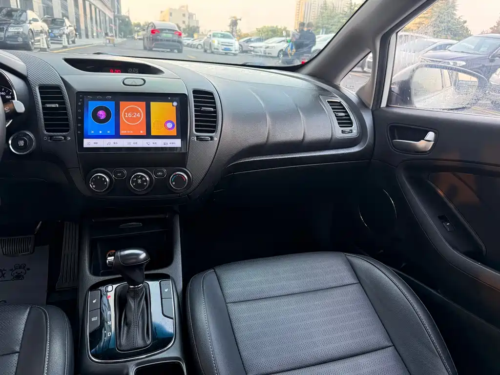Kia K3 — миниатюра 9
