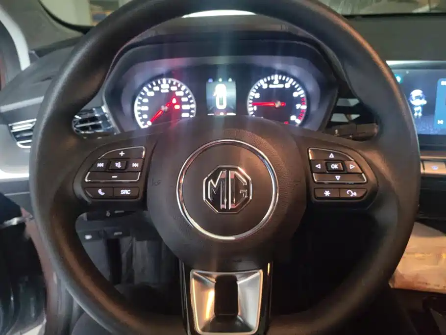 MG MG5 — миниатюра 15