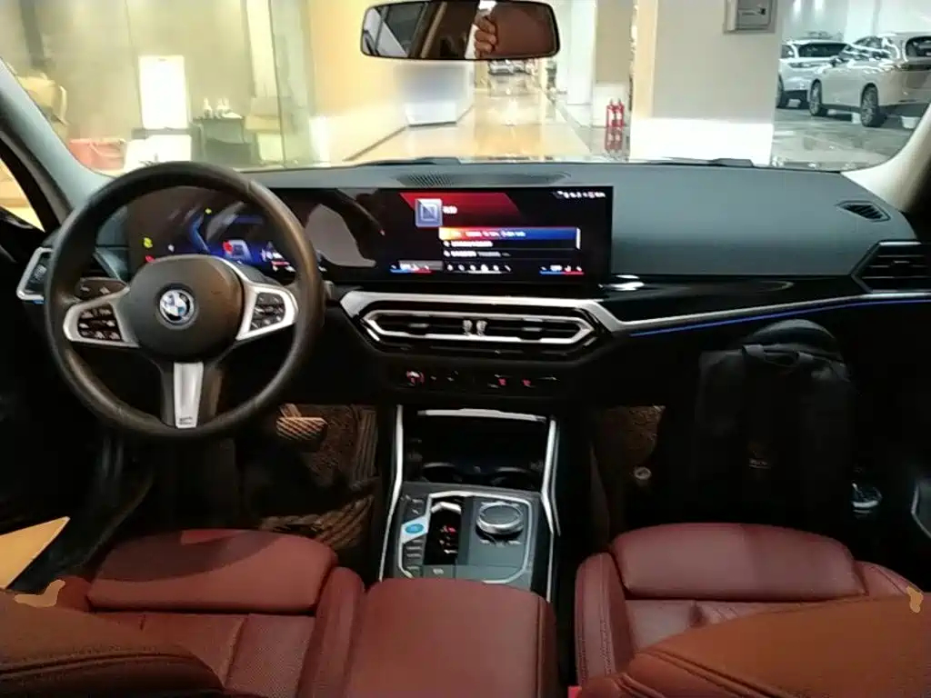 BMW i3 — миниатюра 10