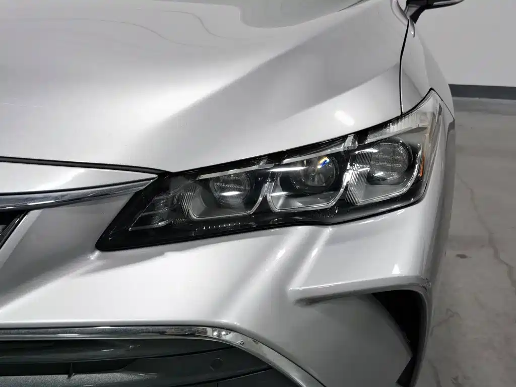 Toyota Avalon — миниатюра 7