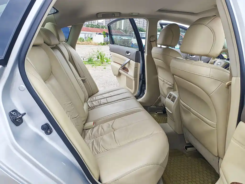 Nissan Teana — миниатюра 10