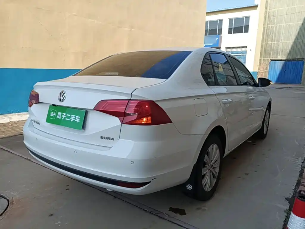 Volkswagen Bora — миниатюра 7