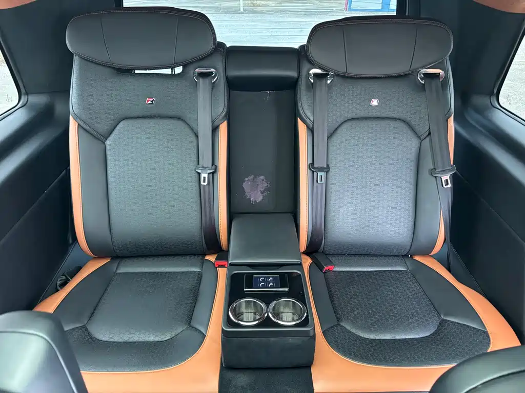 Mercedes-Benz V-Class — миниатюра 15