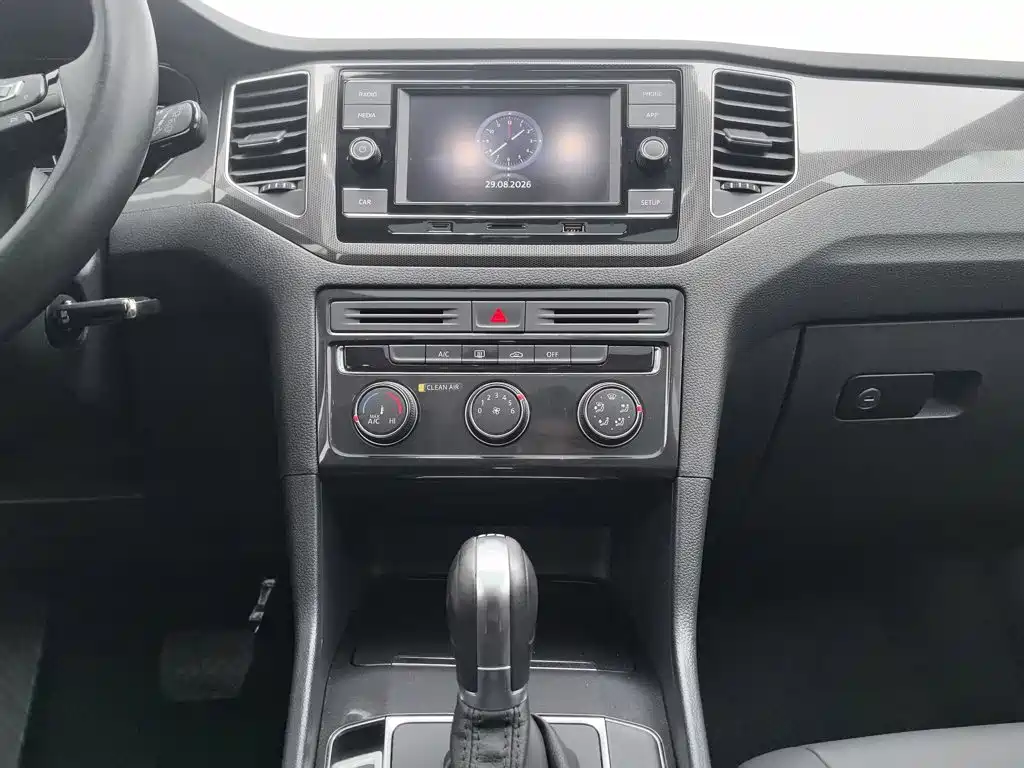 Volkswagen Golf Sportsvan — миниатюра 12