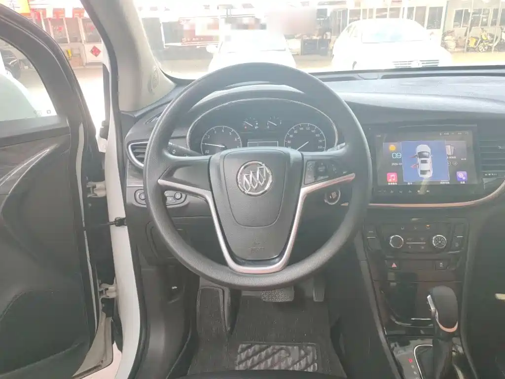 Buick Encore — миниатюра 11