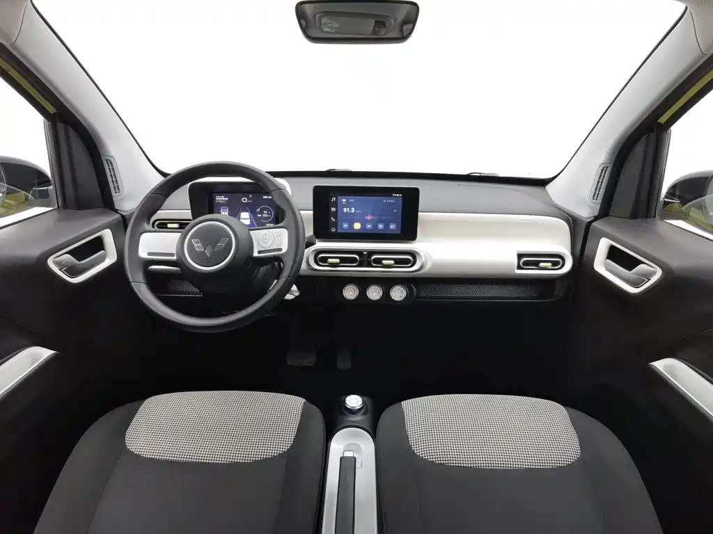 Wuling MINIEV — миниатюра 5