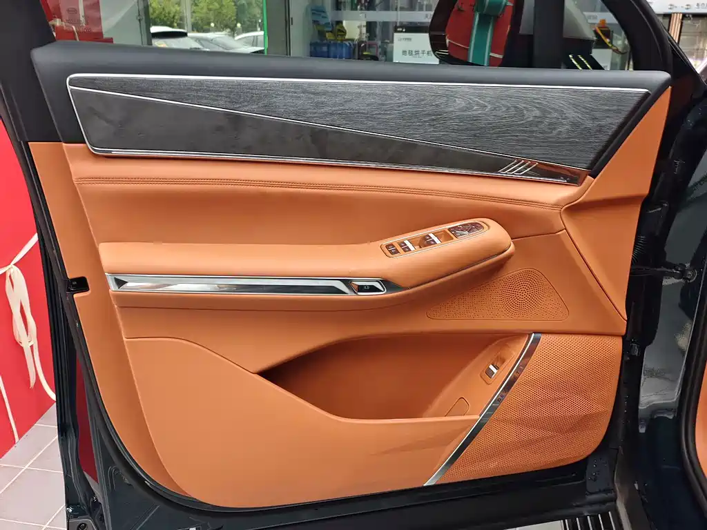 BYD 大唐 — миниатюра 16