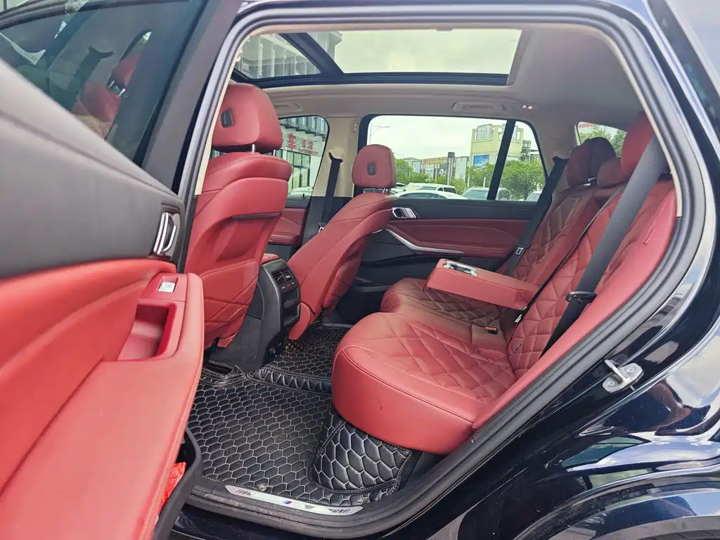 BMW X5 — миниатюра 11