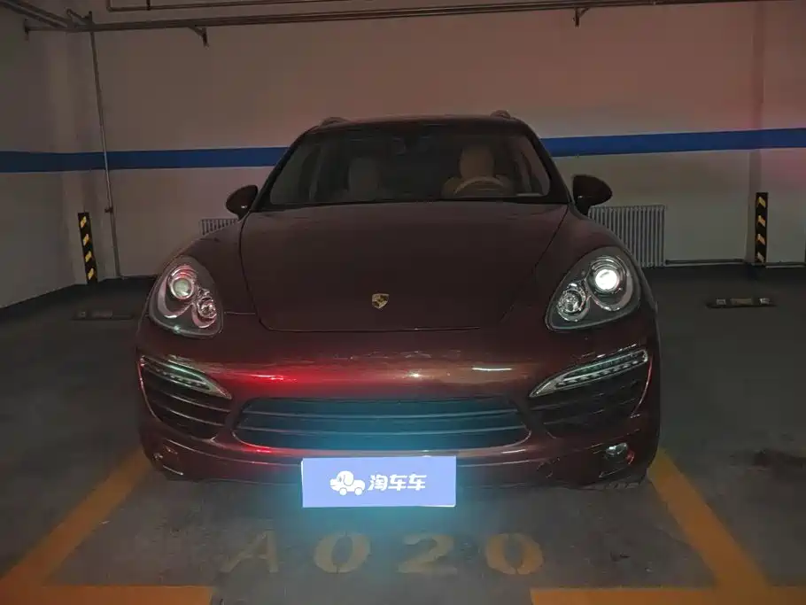 Porsche Cayenne — миниатюра 2