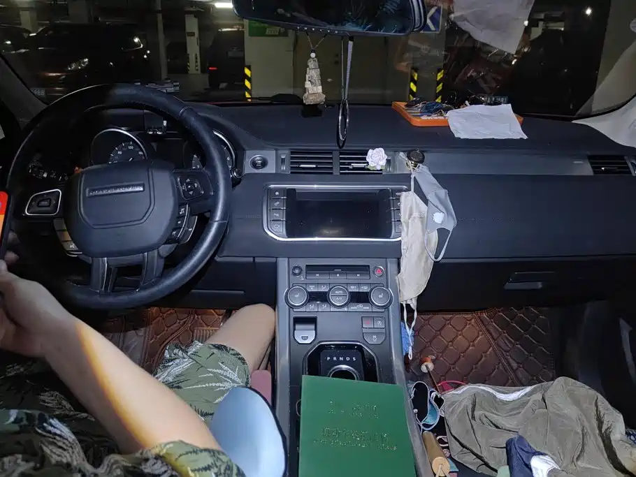 Land Rover Evoque — миниатюра 12