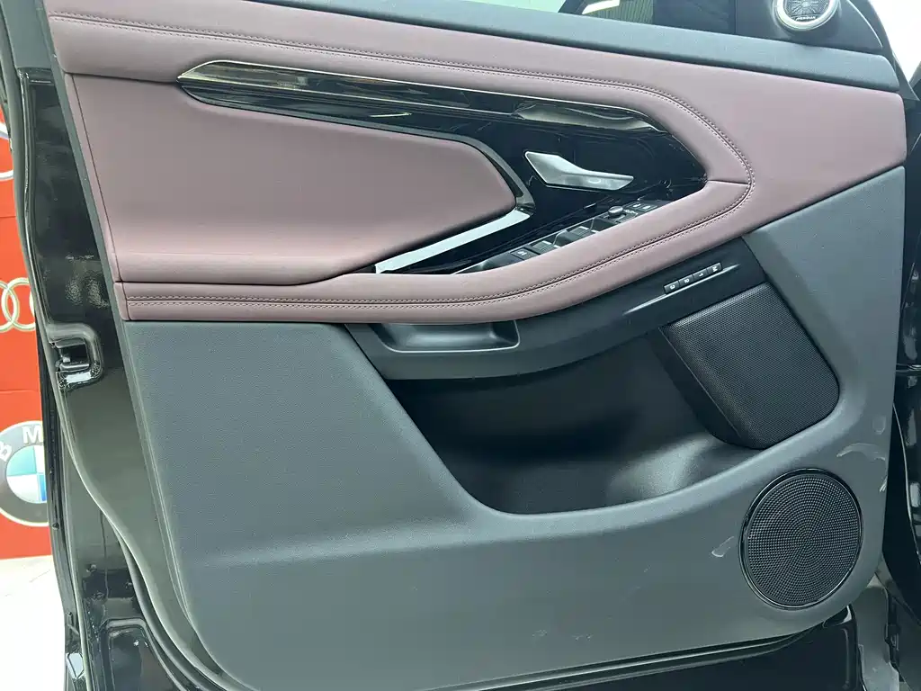 Land Rover Evoque — миниатюра 14