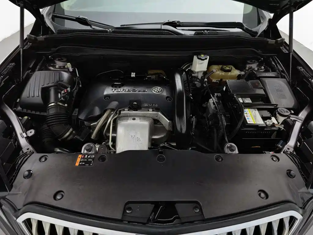 Buick Envision Plus — миниатюра 6
