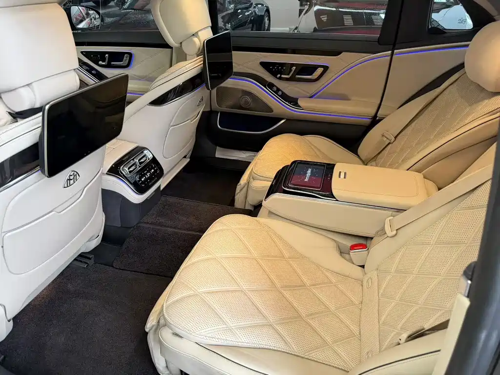 Mercedes-Benz S-Class — миниатюра 4