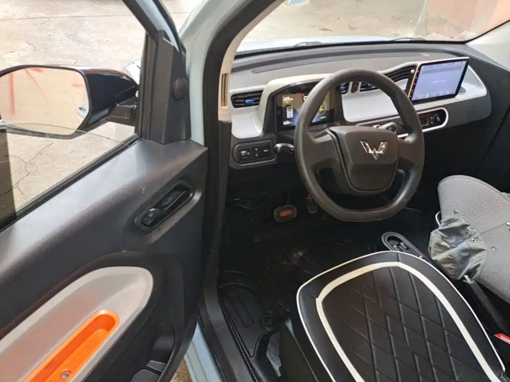 Wuling MINIEV — миниатюра 16