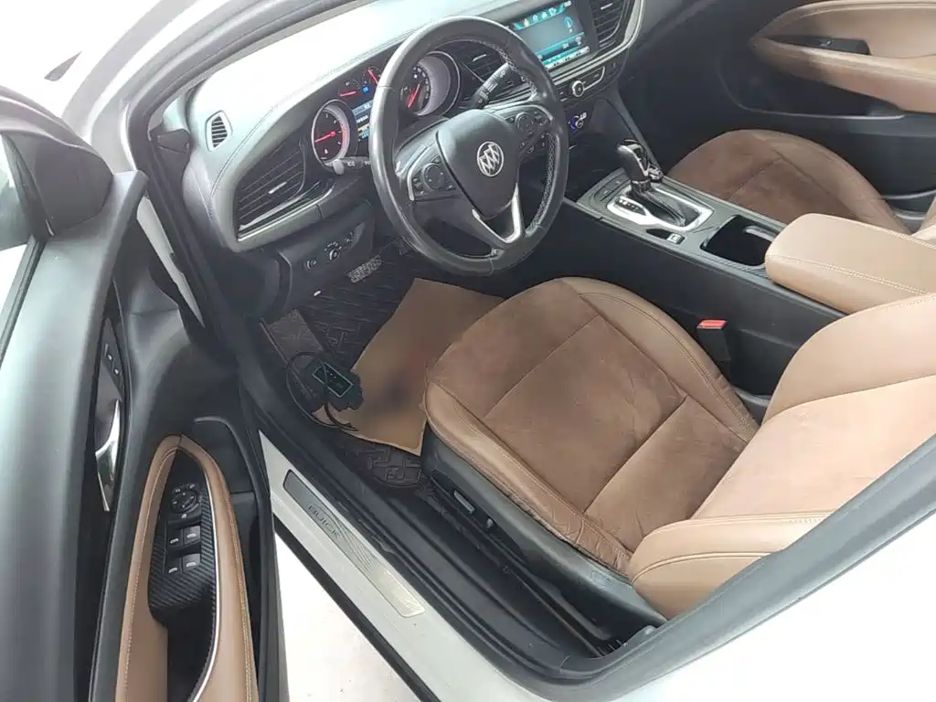 Buick Regal — миниатюра 16