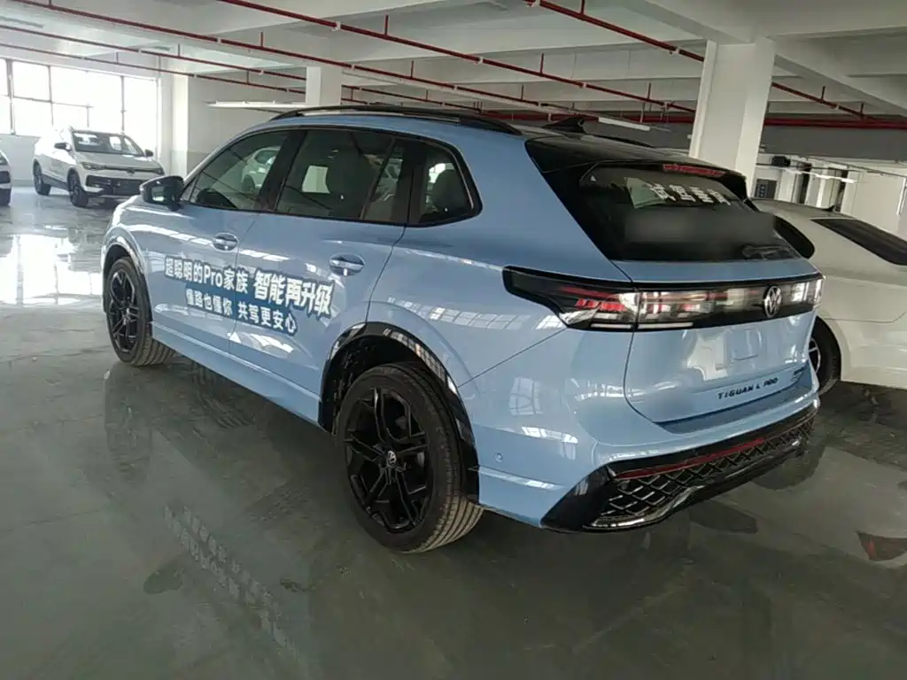 Volkswagen Tiguan L — миниатюра 5