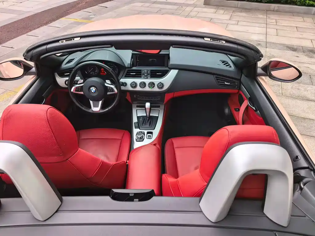 BMW Z4 — миниатюра 6