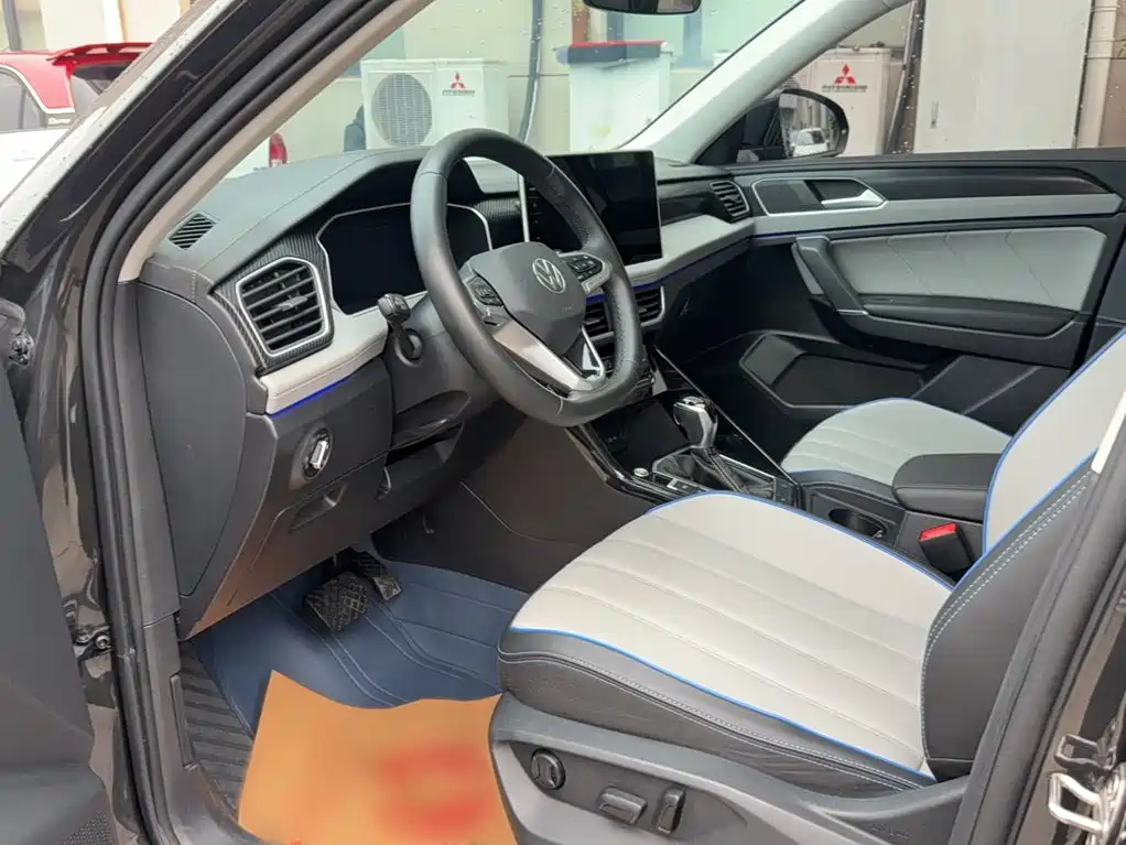 Volkswagen 探岳 GTE — миниатюра 8