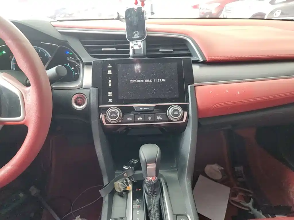Honda Civic — миниатюра 13