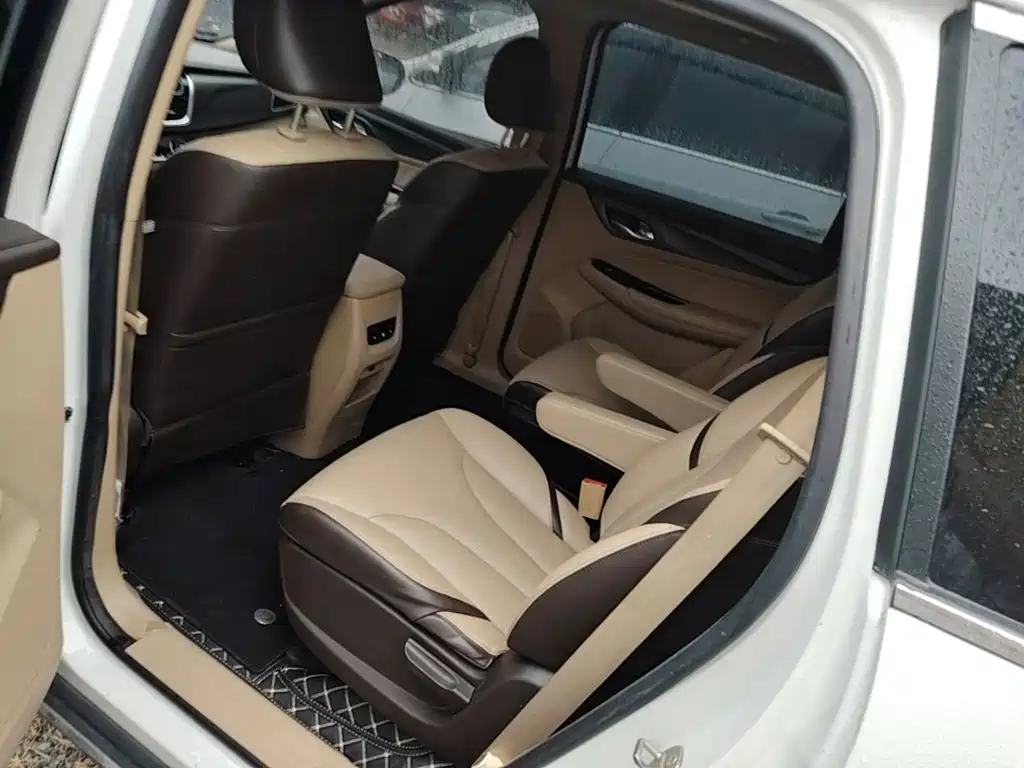 Baojun 730 — миниатюра 17