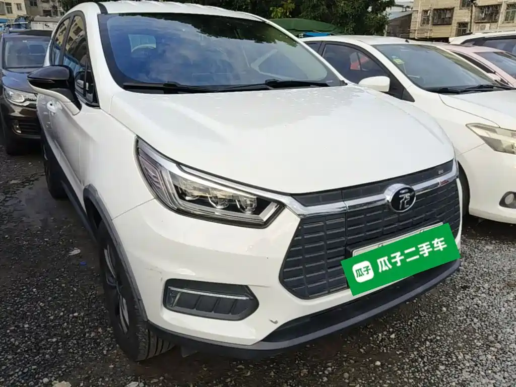 BYD Yuan EV — миниатюра 4