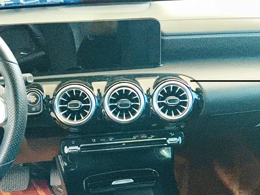 Mercedes-Benz A-Class — миниатюра 13